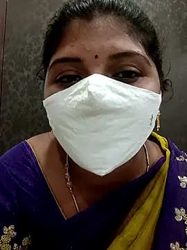 Snapshot of Roja_sexy chatting on July 2026 08:43:02 AM Roja sexy online show from July 2026 08:43:02 AM