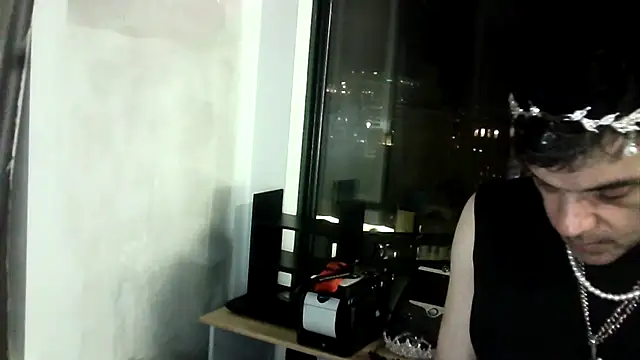 Snapshot of mikey-s-cort chatting on July 2026 04:37:01 AM mikey-s-cort online show from July 2026 04:37:01 AM