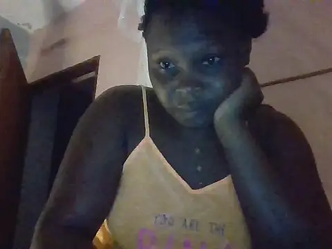 Snapshot of lieblingharie chatting on July 2026 04:43:02 PM lieblingharie online show from July 2026 04:43:02 PM