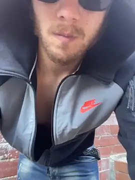 Bigboydonnybro online show from July 2026 03:36:02 PM