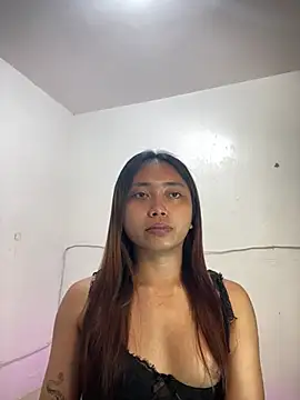 urslutgian online show from July 2026 06:57:02 PM