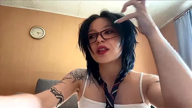 Snapshot of kriniavero chatting on July 2026 02:13:02 PM kriniavero online show from July 2026 02:13:02 PM