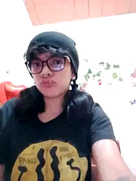 Snapshot of MacG21_ chatting on July 2026 03:03:01 PM MacG21 online show from July 2026 03:03:01 PM
