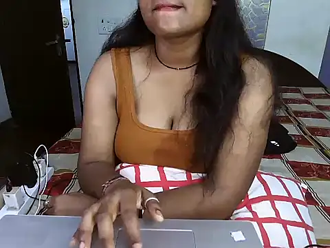 Snapshot of Ma_ya7 chatting on July 2026 02:22:02 PM Ma ya7 online show from July 2026 02:22:02 PM