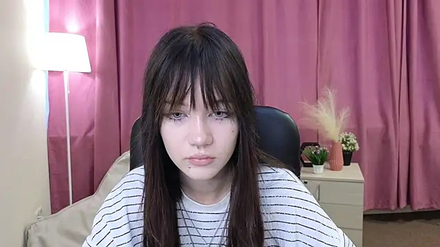 Snapshot of DannaChalk chatting on July 2026 02:58:02 AM DannaChalk online show from July 2026 02:58:02 AM