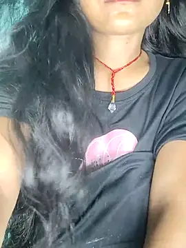 Snapshot of saniya-mirza7 chatting on July 2026 04:32:02 PM saniya-mirza7 online show from July 2026 04:32:02 PM