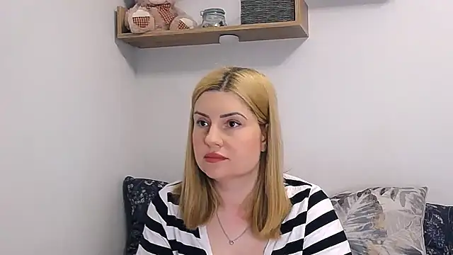 alisenties online show from May 2026 02:24:02 PM