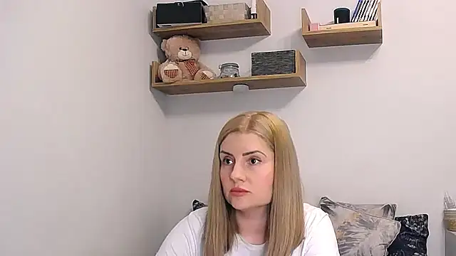 alisenties online show from May 2026 02:35:02 PM