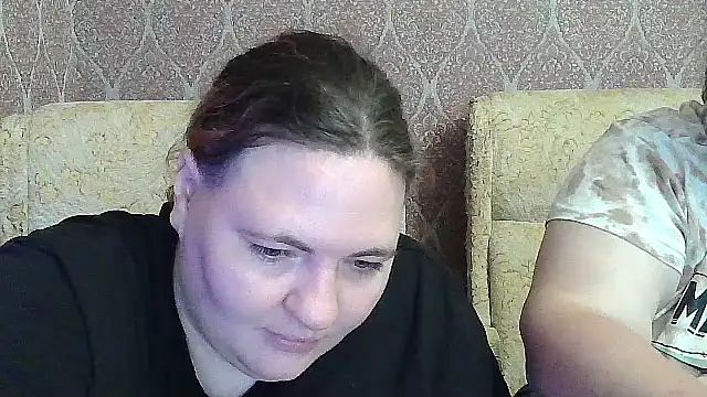 Snapshot of AlbertaAndSharon chatting on July 2026 06:02:02 PM AlbertaAndSharon online show from July 2026 06:02:02 PM