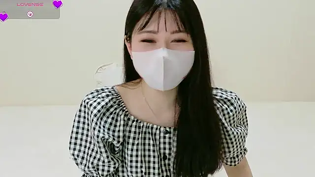Snapshot of Mila_Velvet_LIVE chatting on July 2026 10:10:02 AM Mila Velvet LIVE online show from July 2026 10:10:02 AM