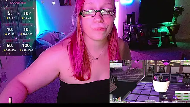 Snapshot of XxMs_StarzxX chatting on May 2026 01:56:01 AM XxMs StarzxX online show from May 2026 01:56:01 AM