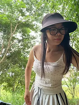 Snapshot of caihong_03 chatting on July 2026 08:10:01 AM caihong 03 online show from July 2026 08:10:01 AM