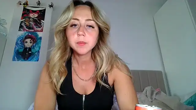 Snapshot of Ashtonrae4 chatting on July 2026 06:03:02 PM Ashtonrae4 online show from July 2026 06:03:02 PM
