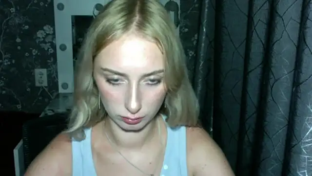 ellisweets online show from August 2026 08:22:02 PM