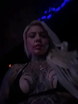 Snapshot of thehappyblond3 chatting on July 2026 03:10:01 AM thehappyblond3 online show from July 2026 03:10:01 AM