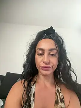 AyshaShirin online show from July 2026 12:08:02 PM