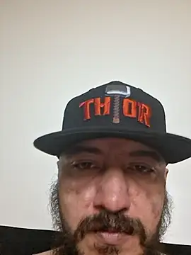 Snapshot of Alpha_wolf35 chatting on July 2026 04:59:02 AM Alpha wolf35 online show from July 2026 04:59:02 AM