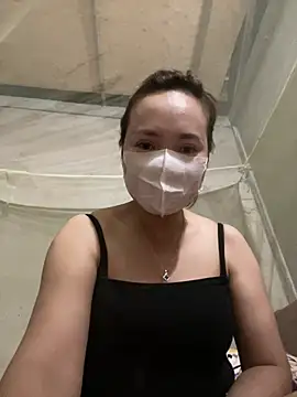 Snapshot of -Phuongthao- chatting on July 2026 02:04:01 PM -Phuongthao- online show from July 2026 02:04:01 PM