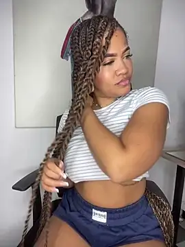 riri brunnete online show from March 2026 05:44:01 AM