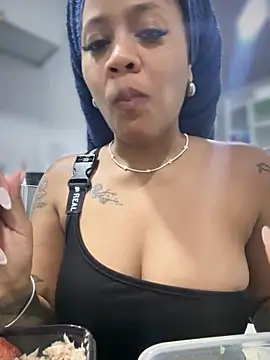 Snapshot of riri_brunnete chatting on April 2026 04:48:01 AM riri brunnete online show from April 2026 04:48:01 AM