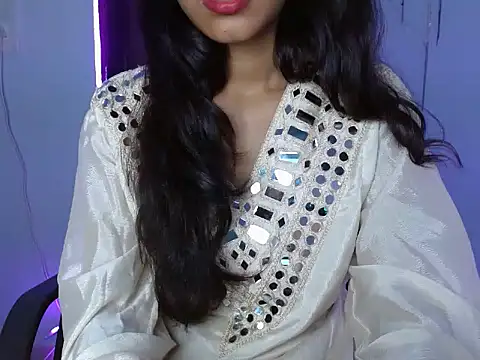 aayra  online show from July 2026 06:44:02 AM