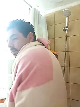 robredoj online show from November 2025 02:22:01 PM