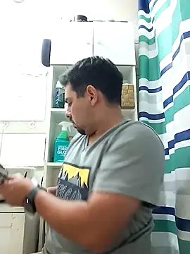 robredoj online show from December 2025 08:59:01 PM