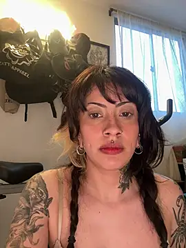 bellevelvet online show from August 2026 11:06:02 PM