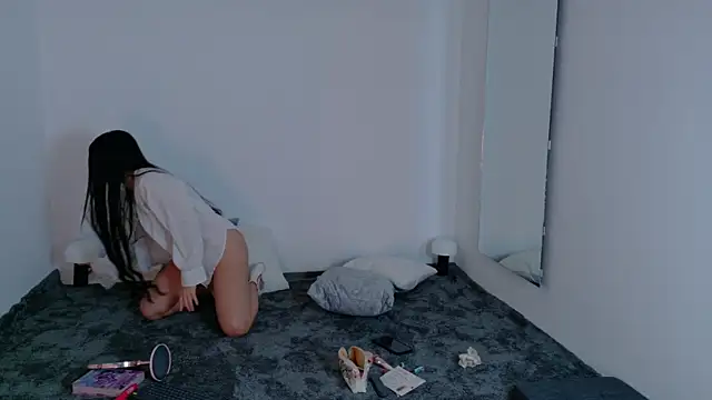 alexialeman online show from August 2026 11:02:01 AM