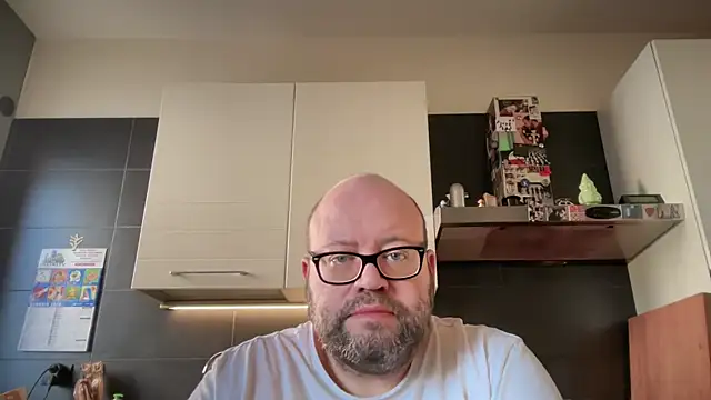 theitalianbear online show from January 2026 01:50:01 PM