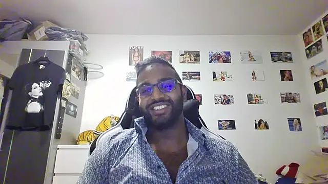 xXxChrisKissxXx online show from August 2026 11:58:01 PM