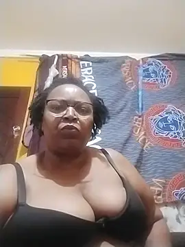 Snapshot of whewolfqueen chatting on August 2026 01:37:02 AM whewolfqueen online show from August 2026 01:37:02 AM