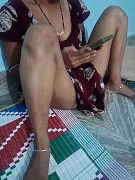 MEERA8008 online show from August 2026 12:01:01 AM