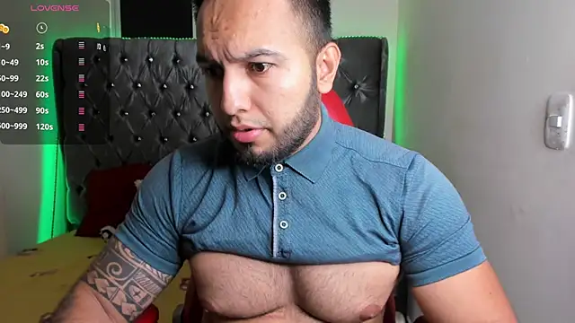 Snapshot of mrloganfuck1 chatting on August 2026 05:42:02 AM mrloganfuck1 online show from August 2026 05:42:02 AM