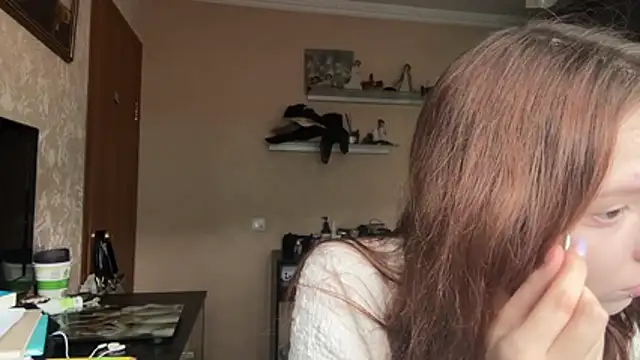 Snapshot of AliceLoveq chatting on July 2026 10:14:01 AM AliceLoveq online show from July 2026 10:14:01 AM