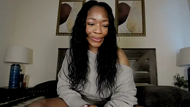 nicolesolace online show from May 2026 09:21:01 PM