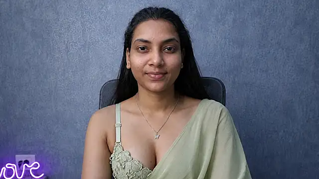 Snapshot of Rishika_gh chatting on August 2026 09:46:01 PM Rishika gh online show from August 2026 09:46:01 PM