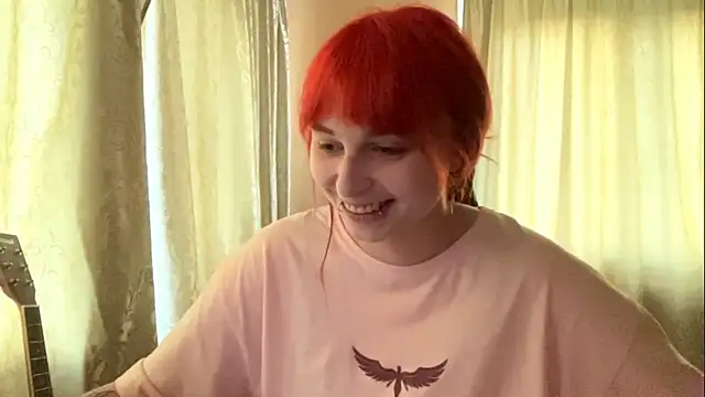 LyndseyCronshaw online show from August 2026 04:42:02 PM