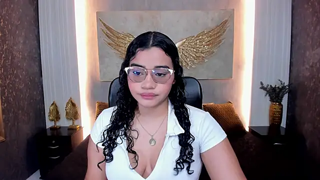 Snapshot of Celeste_luxe chatting on August 2026 11:24:02 AM Celeste luxe online show from August 2026 11:24:02 AM