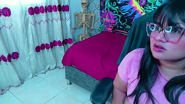 Anyka Terra online show from August 2026 08:33:02 PM