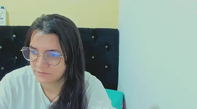 MARILYN GARCIA online show from December 2024 02:38:02 PM