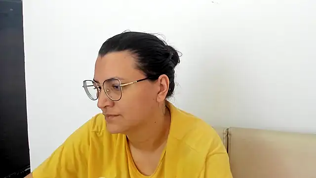 MARILYN GARCIA online show from February 2025 04:05:02 PM