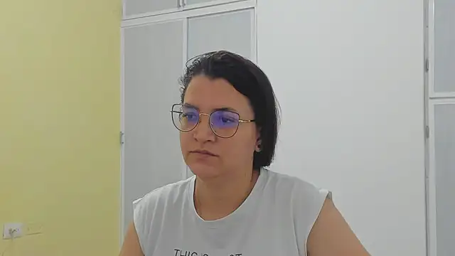 MARILYN GARCIA online show from March 2025 02:01:02 PM