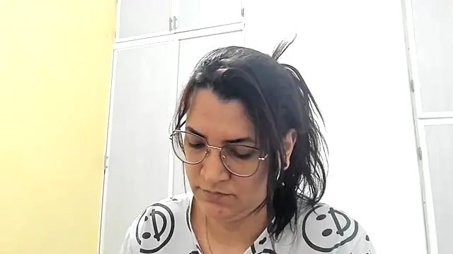 MARILYN GARCIA online show from March 2025 02:15:02 PM