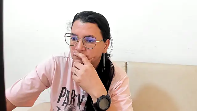 MARILYN GARCIA online show from January 2026 05:15:01 PM