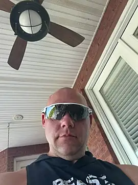 kinkyjorge89 online show from August 2026 01:47:02 PM