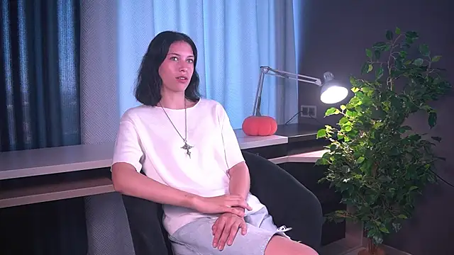 Snapshot of JolynnPanos chatting on August 2026 11:34:02 AM JolynnPanos online show from August 2026 11:34:02 AM