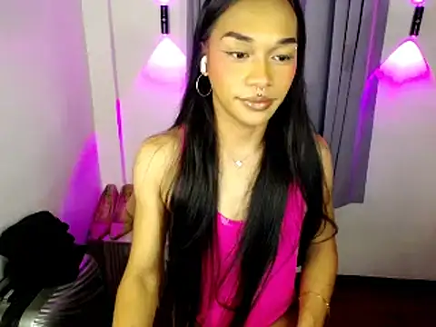 Snapshot of DestinyRose4u chatting on August 2026 08:22:02 PM DestinyRose4u online show from August 2026 08:22:02 PM
