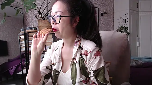 Koreanowner online show from February 2025 06:51:02 AM