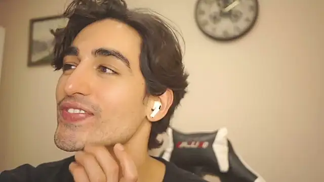 AlanDeNavarre online show from February 2025 09:49:01 PM